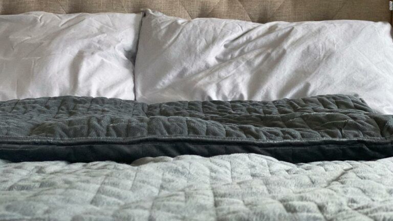 Can Sleeping With A Weighted Blanket Make You Sore