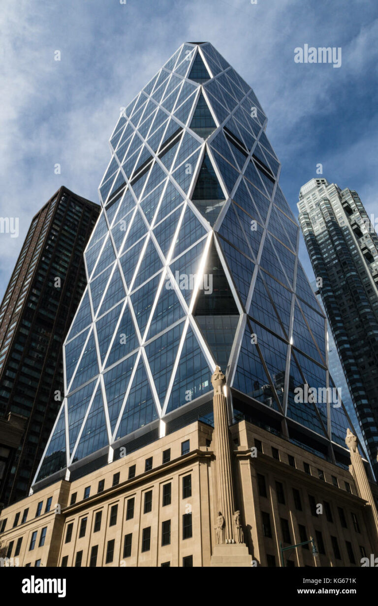 Luxury Living in NYC: Discovering 119 W 57th Street